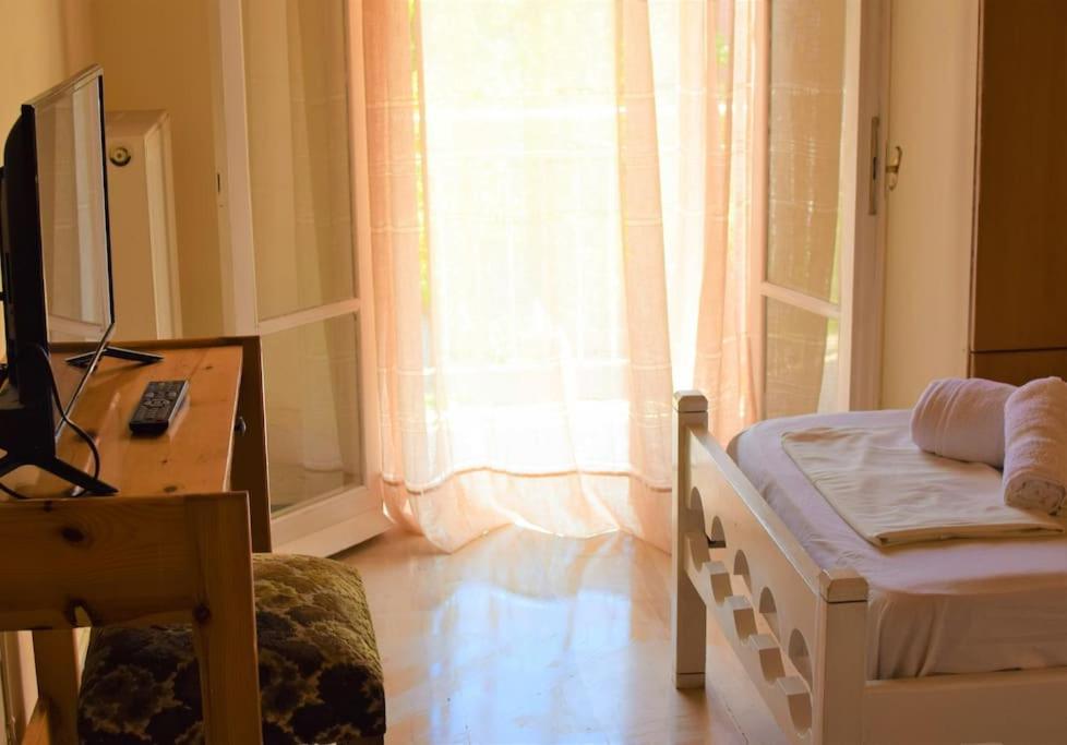 Kiki'S Beautiful House On Famous Village Pentátion エクステリア 写真